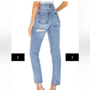 NEW Superdown Bailee Butt Slit Jean